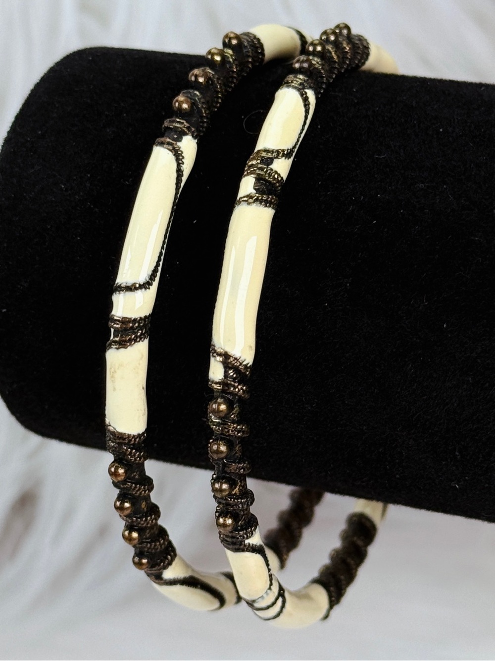 Vintage Cream Tone Wrapped Metal Bead Bangle Bracelet Set of 2